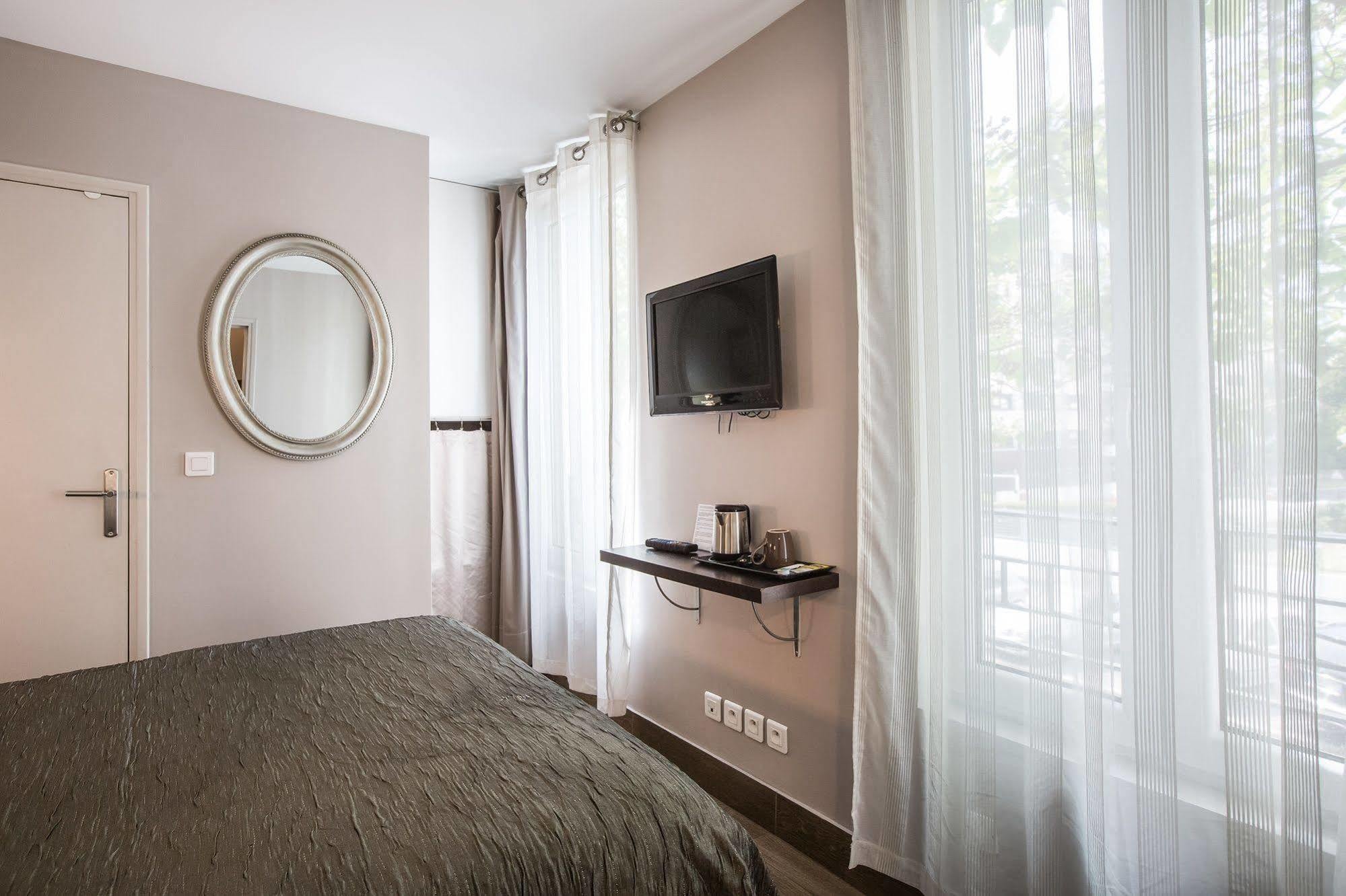 Le Figuier Hotel Ivry-sur-Seine Luaran gambar